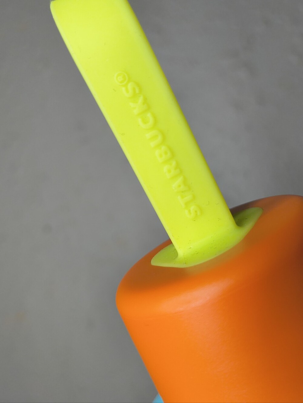 24oz Starbucks collapsible water bottle from the 2024 Summer collection - Picture 5 of 6
